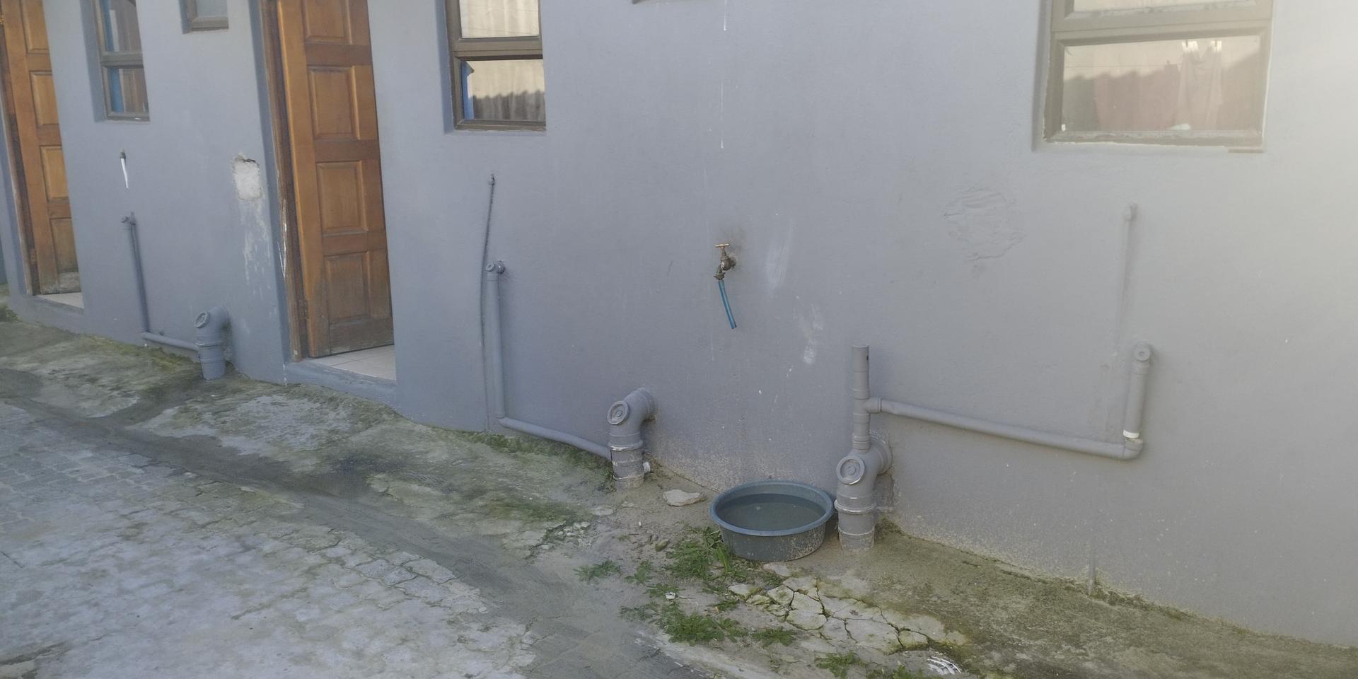 Image 5 of 6