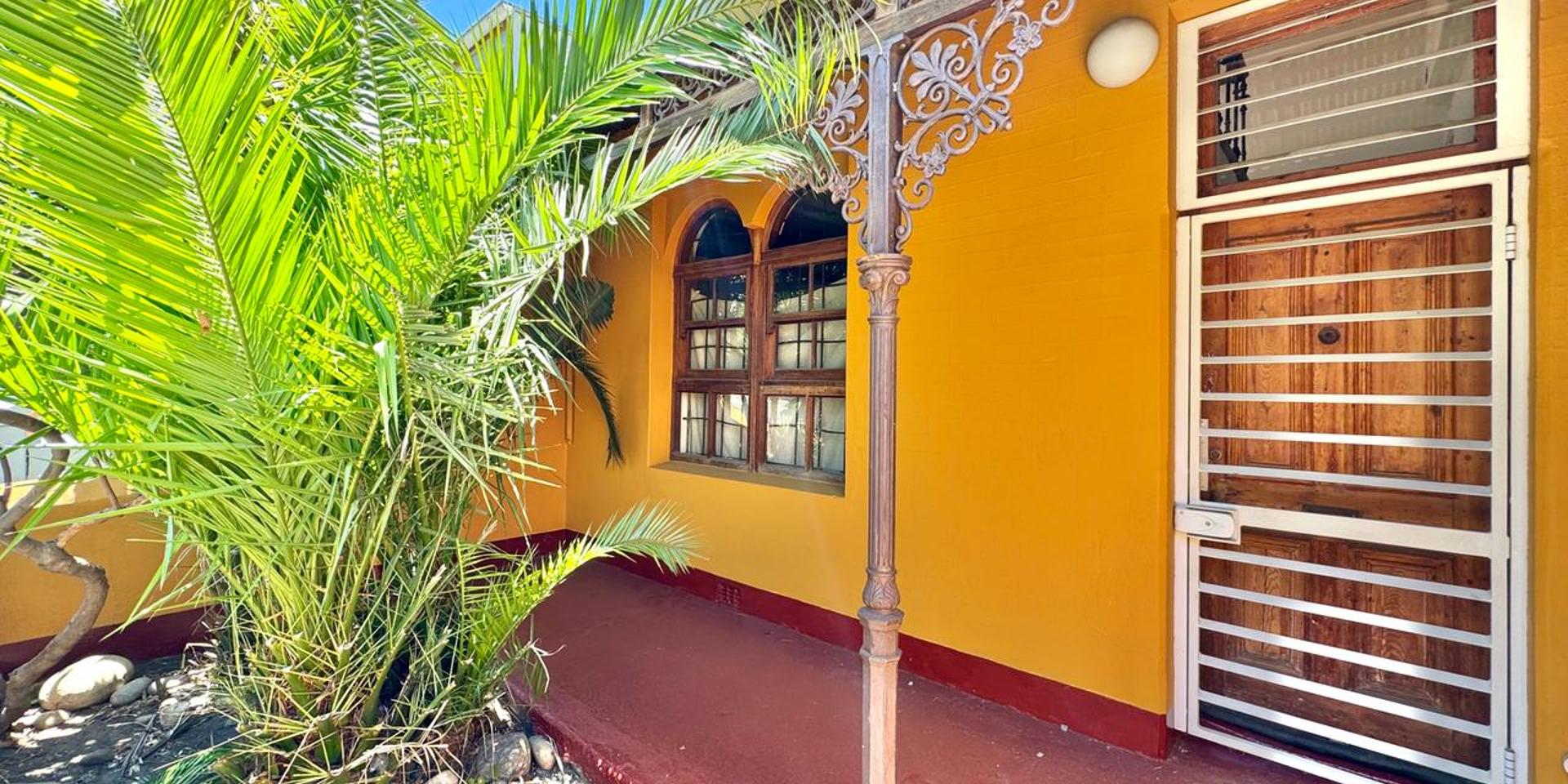 Image 1 of 6