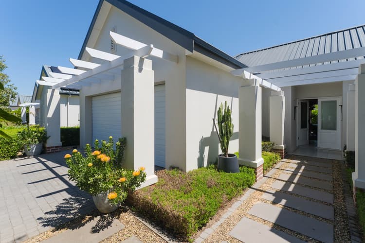 Main property image