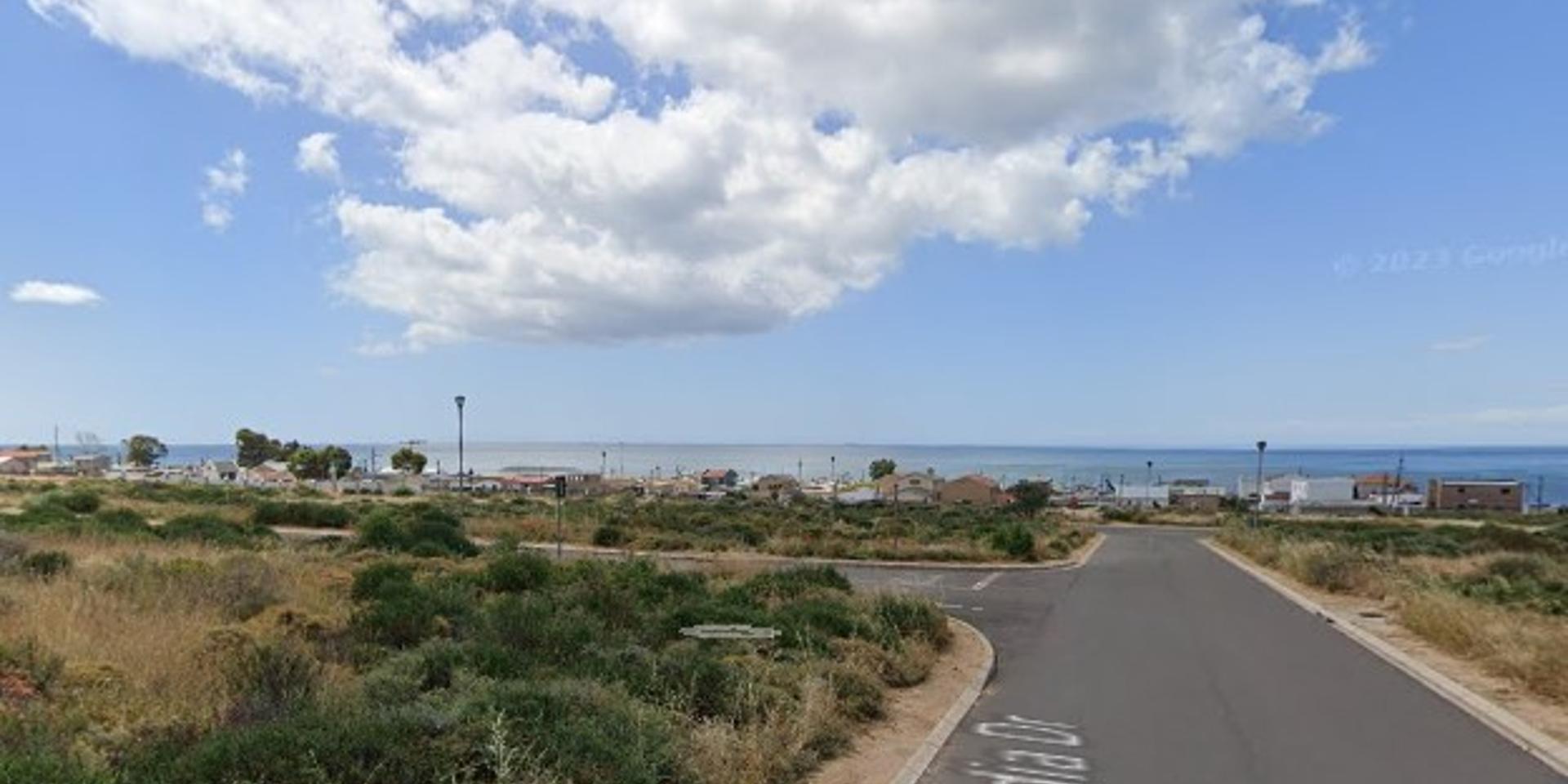 Image 1 of 6