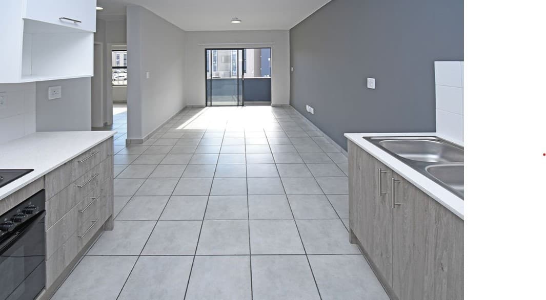 Image 4 of 6