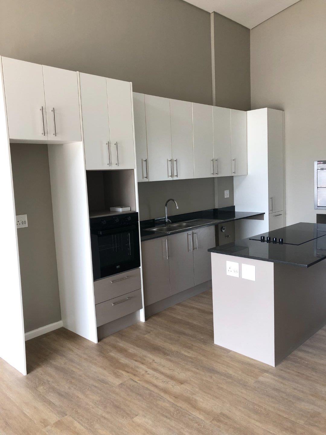 Image 3 of 6