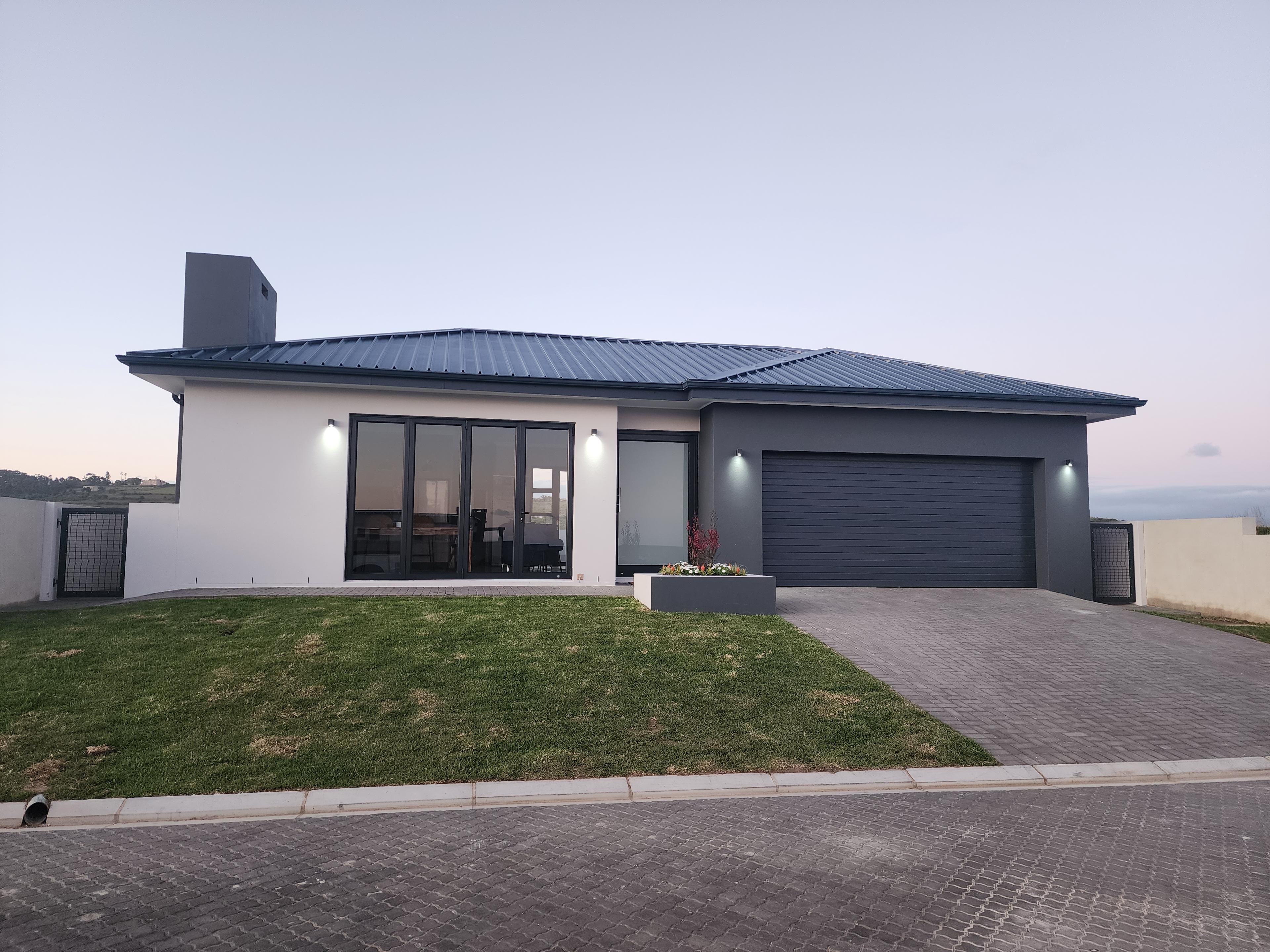 Image 2 of 6
