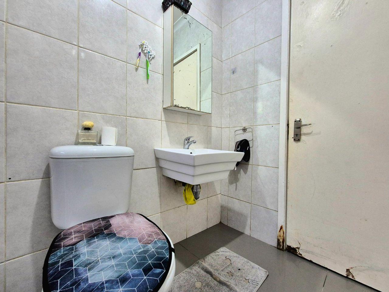 Image 12