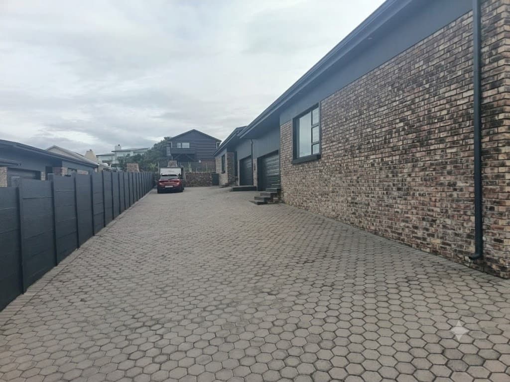 Image 28