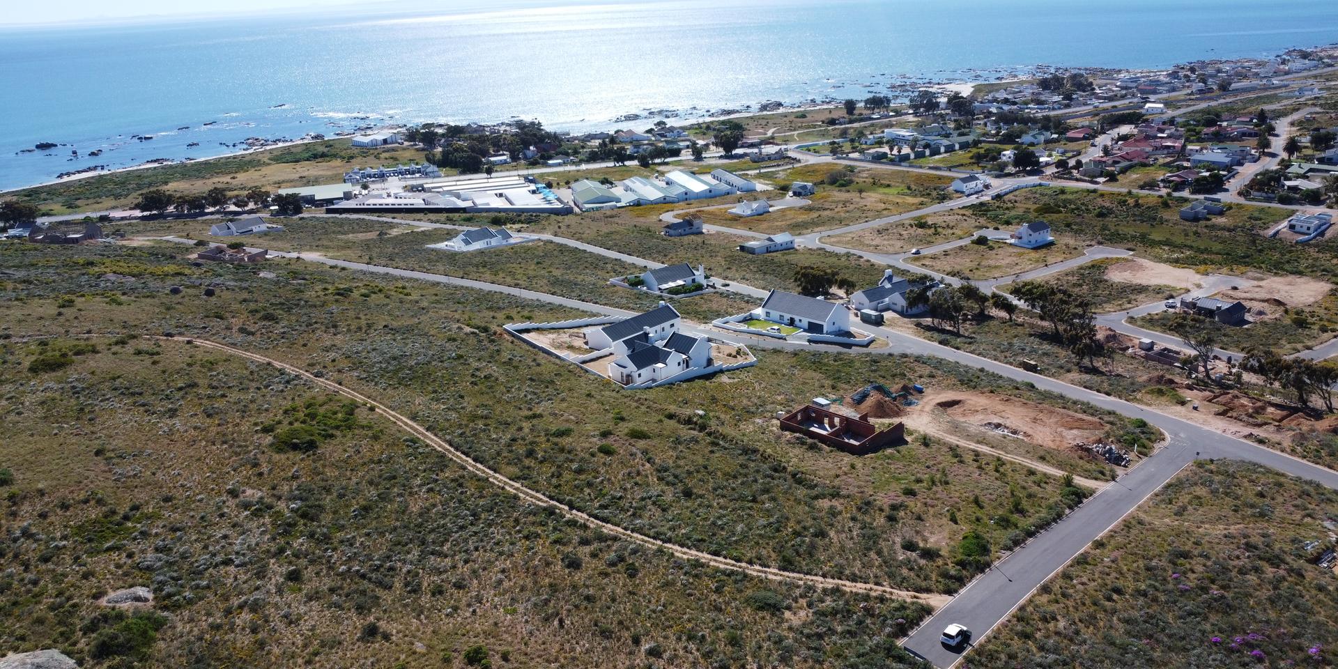 Image 2 of 6