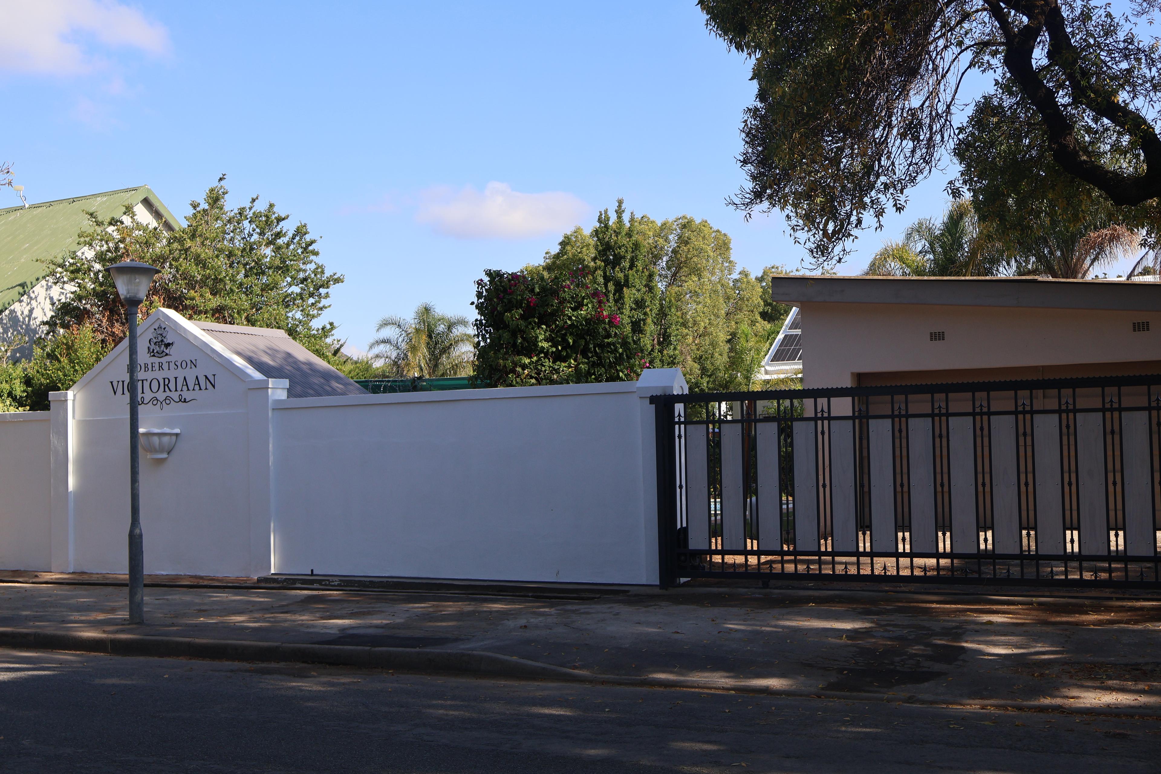 Image 5 of 6