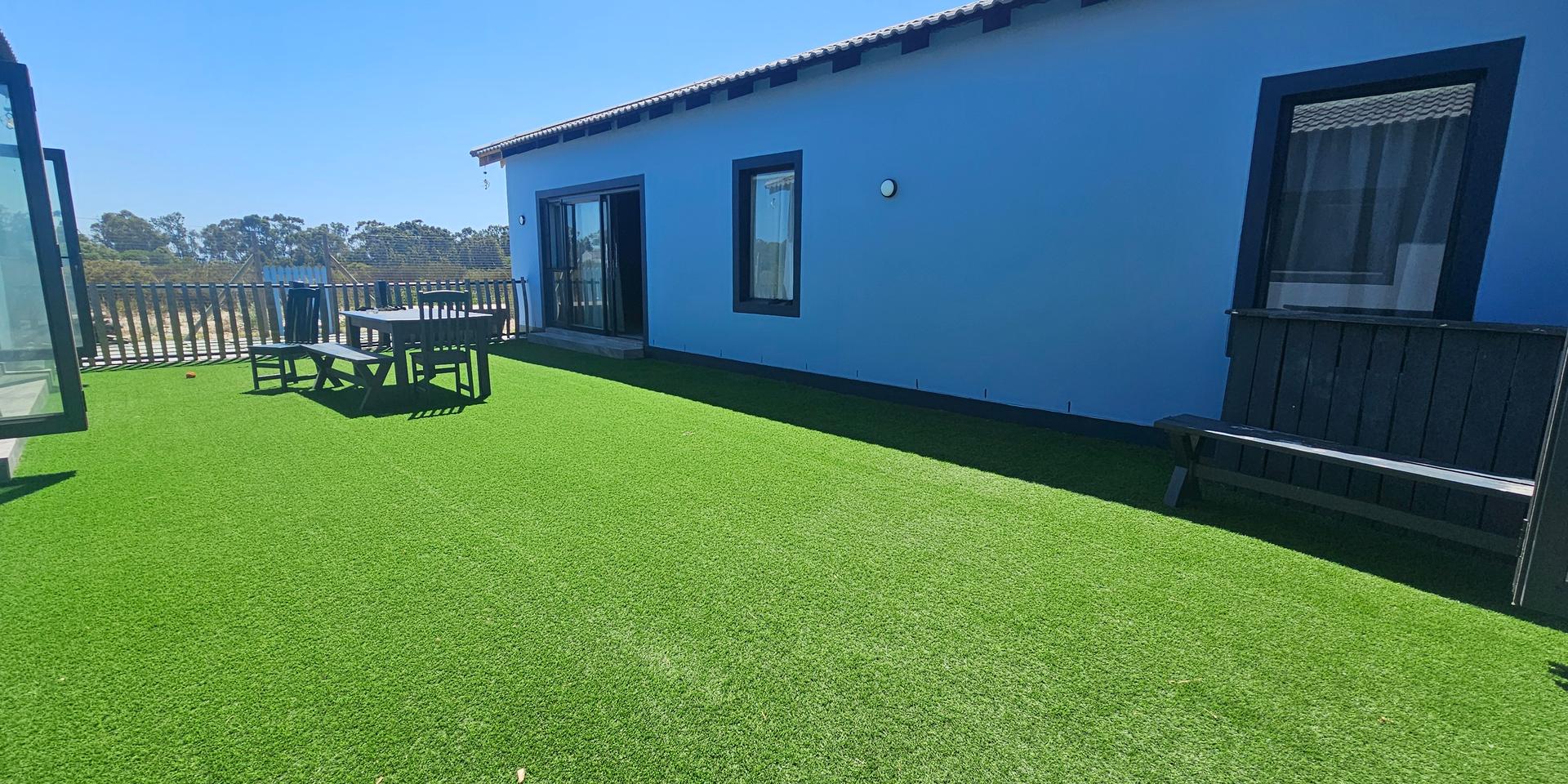 Image 4 of 6