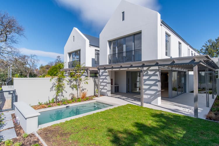 Main property image
