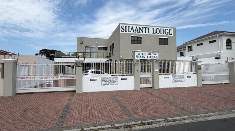 Main property image