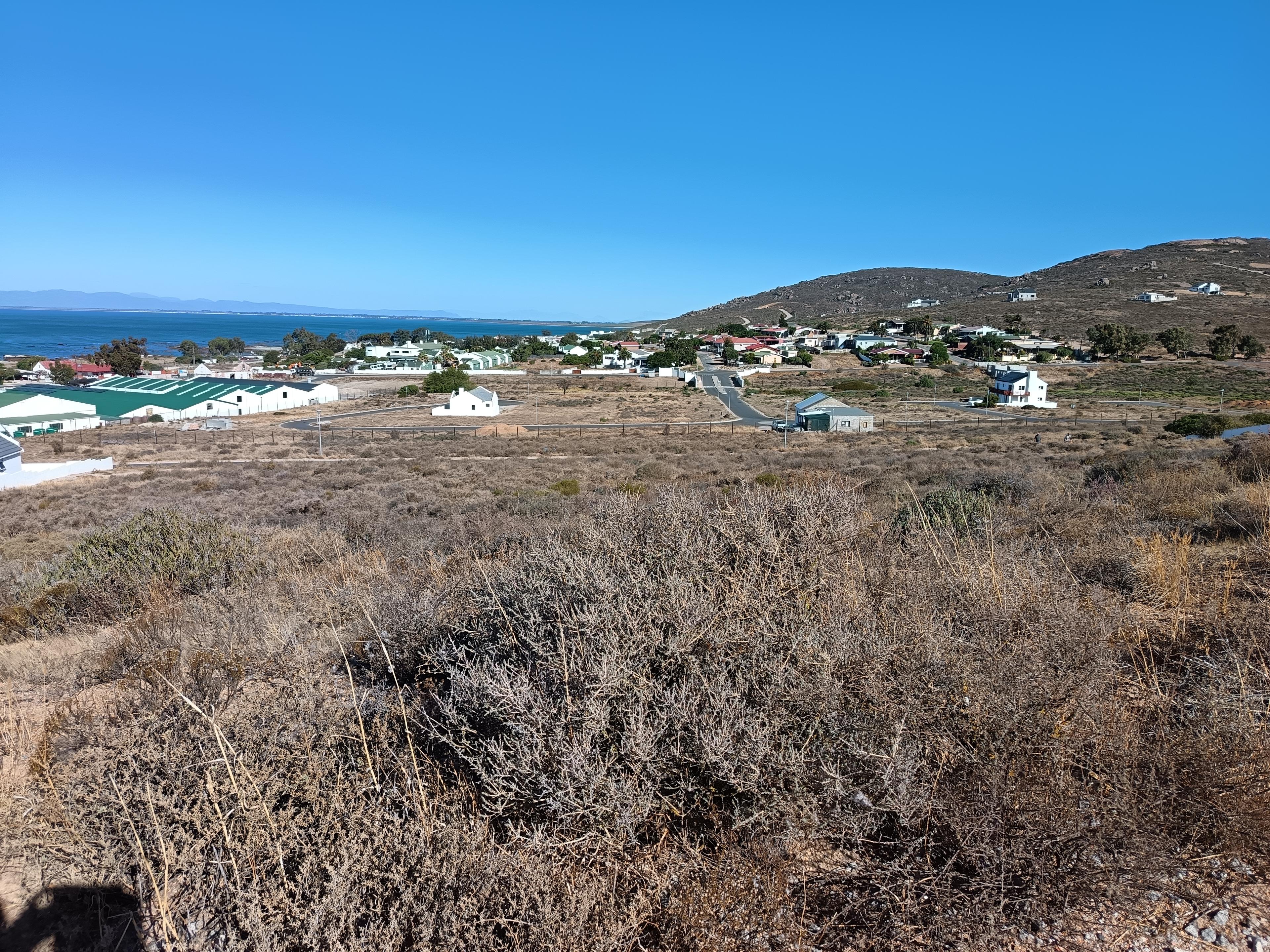 Image 2 of 6