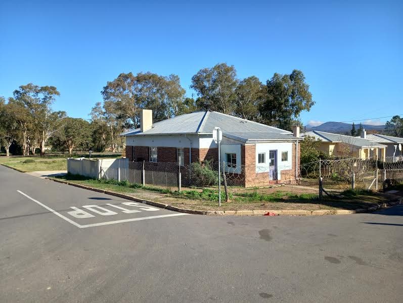 Image 1 of 6