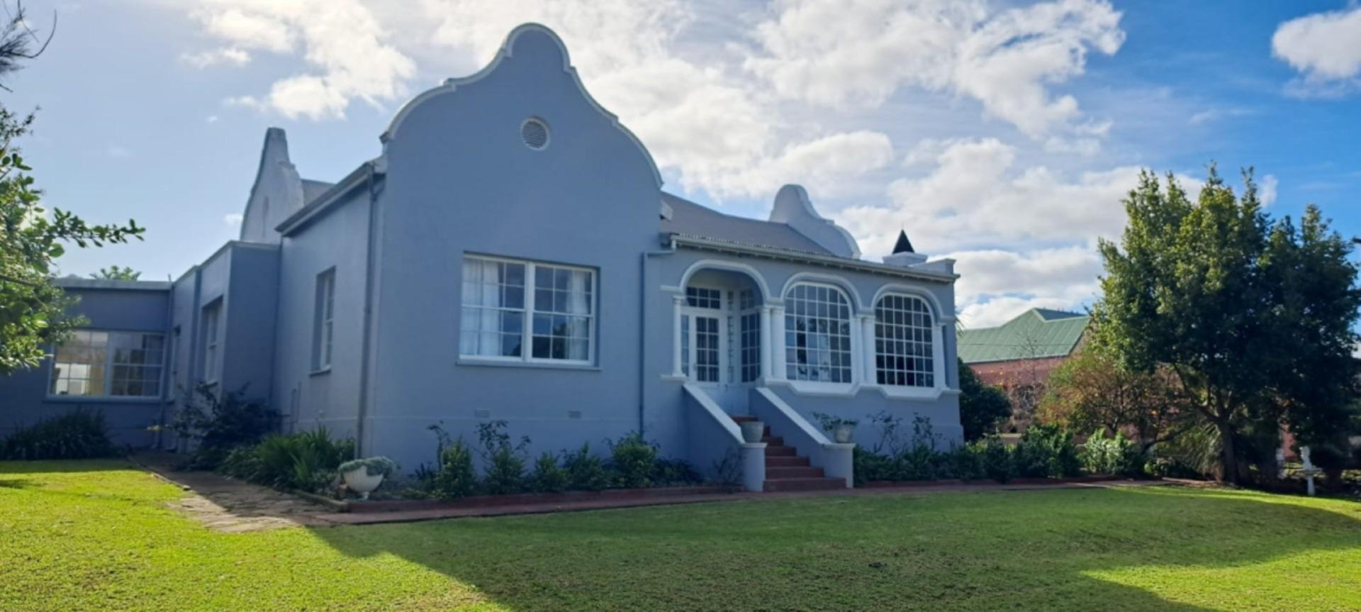 Image 4 of 6