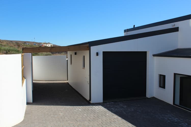 Main property image