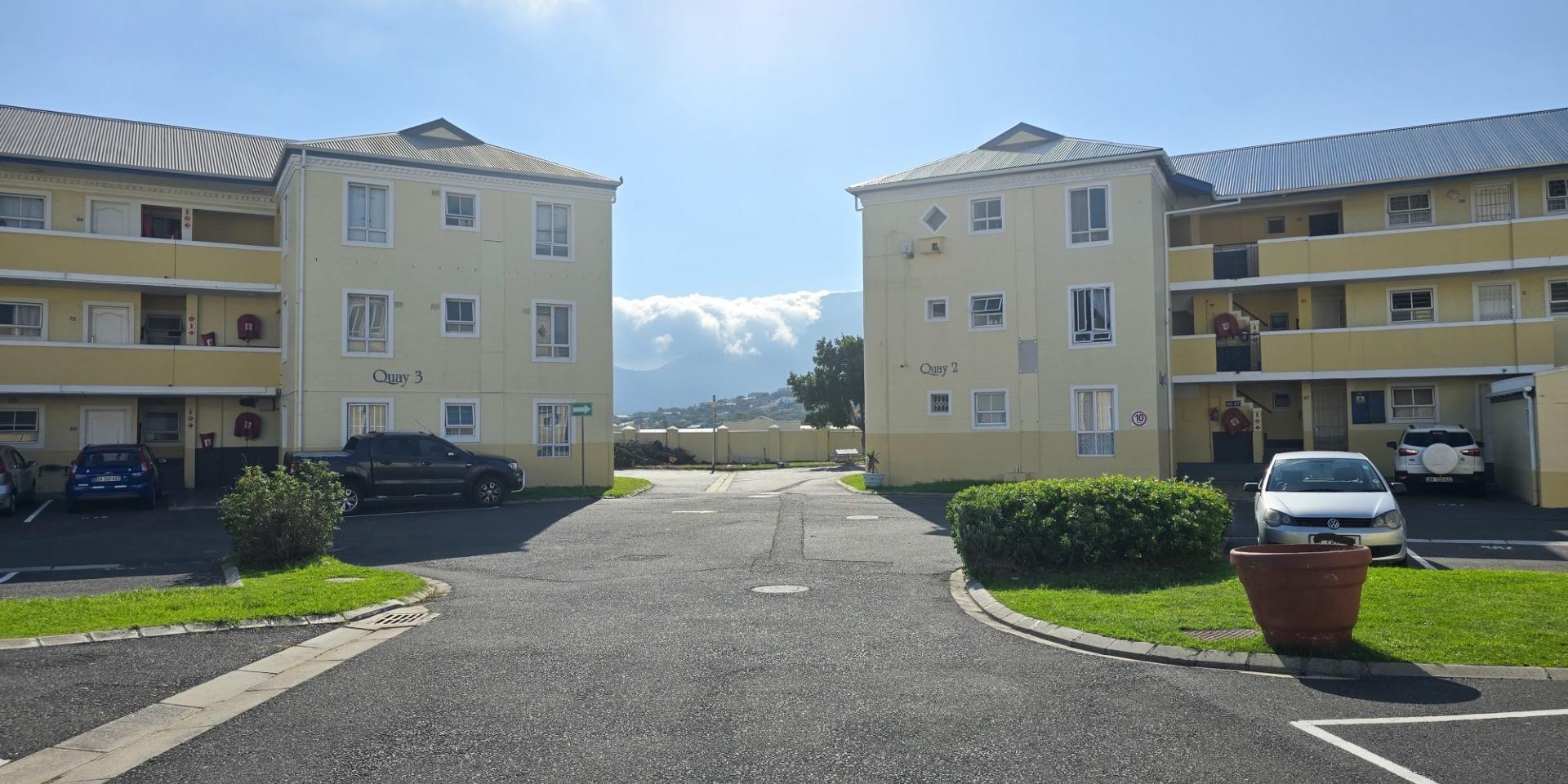 Image 3 of 6