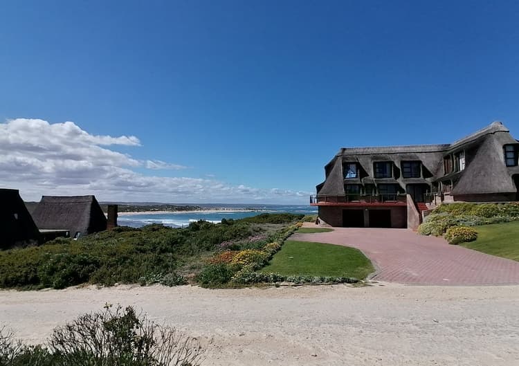 Main property image