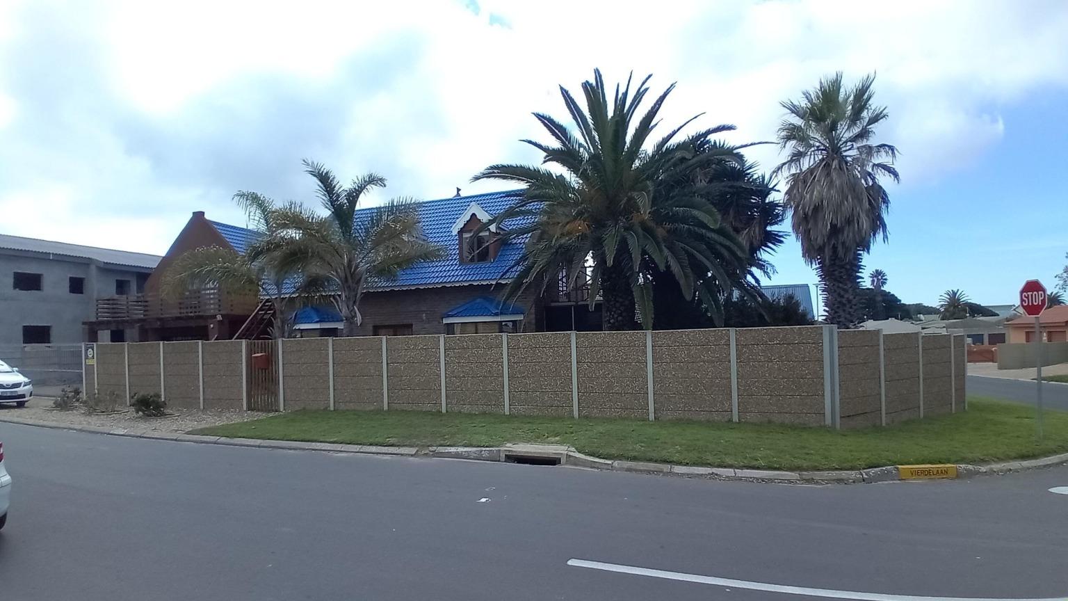 Image 4 of 6