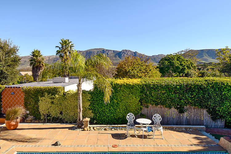 Main property image