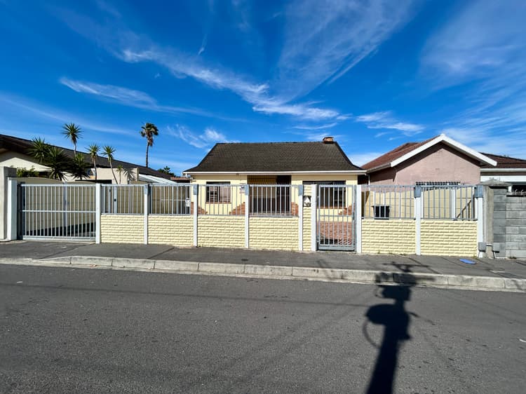 Main property image