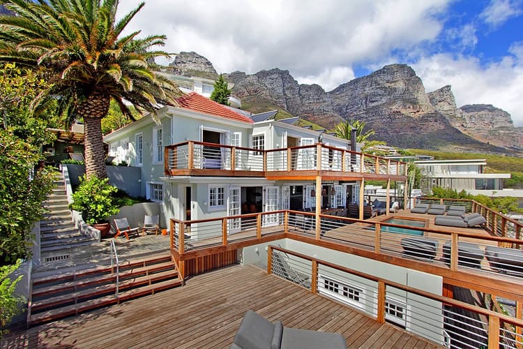 Main property image