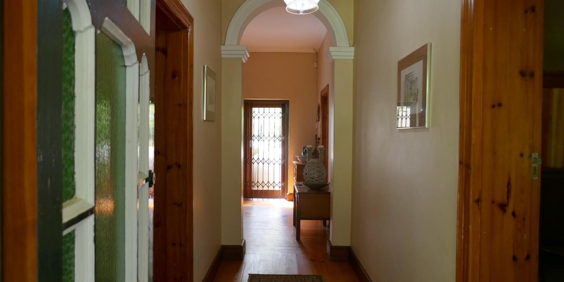 Image 5 of 6