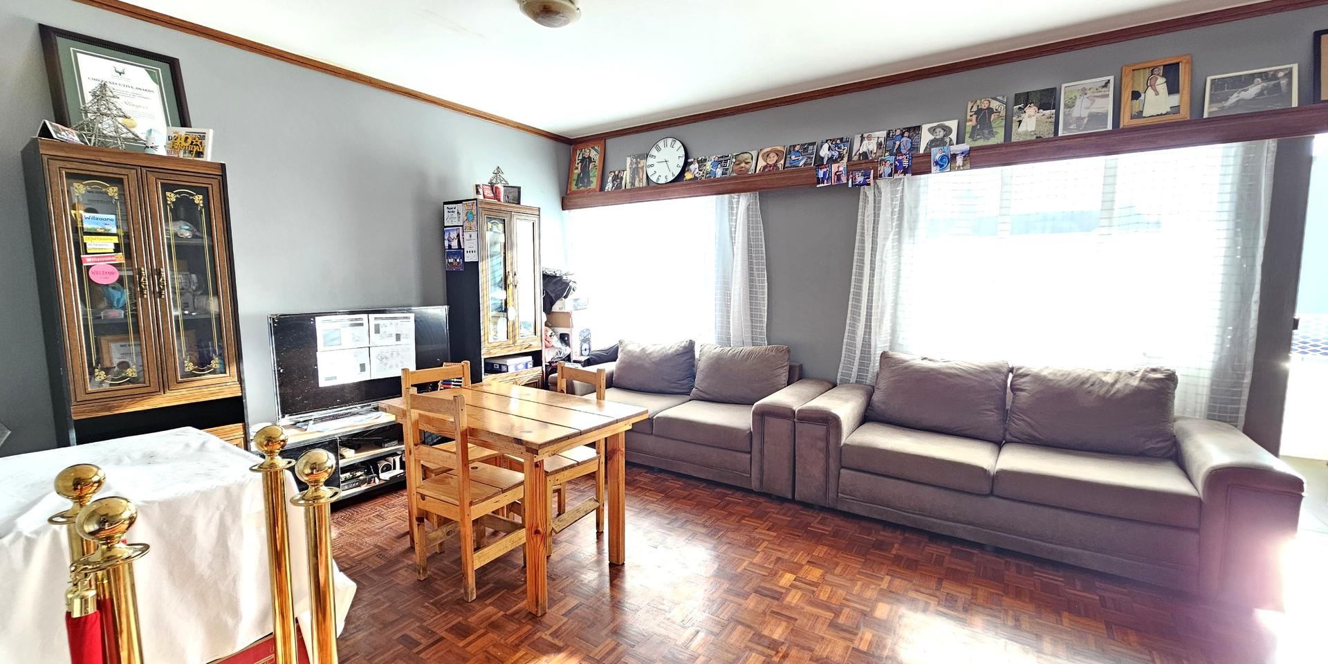Image 5 of 6