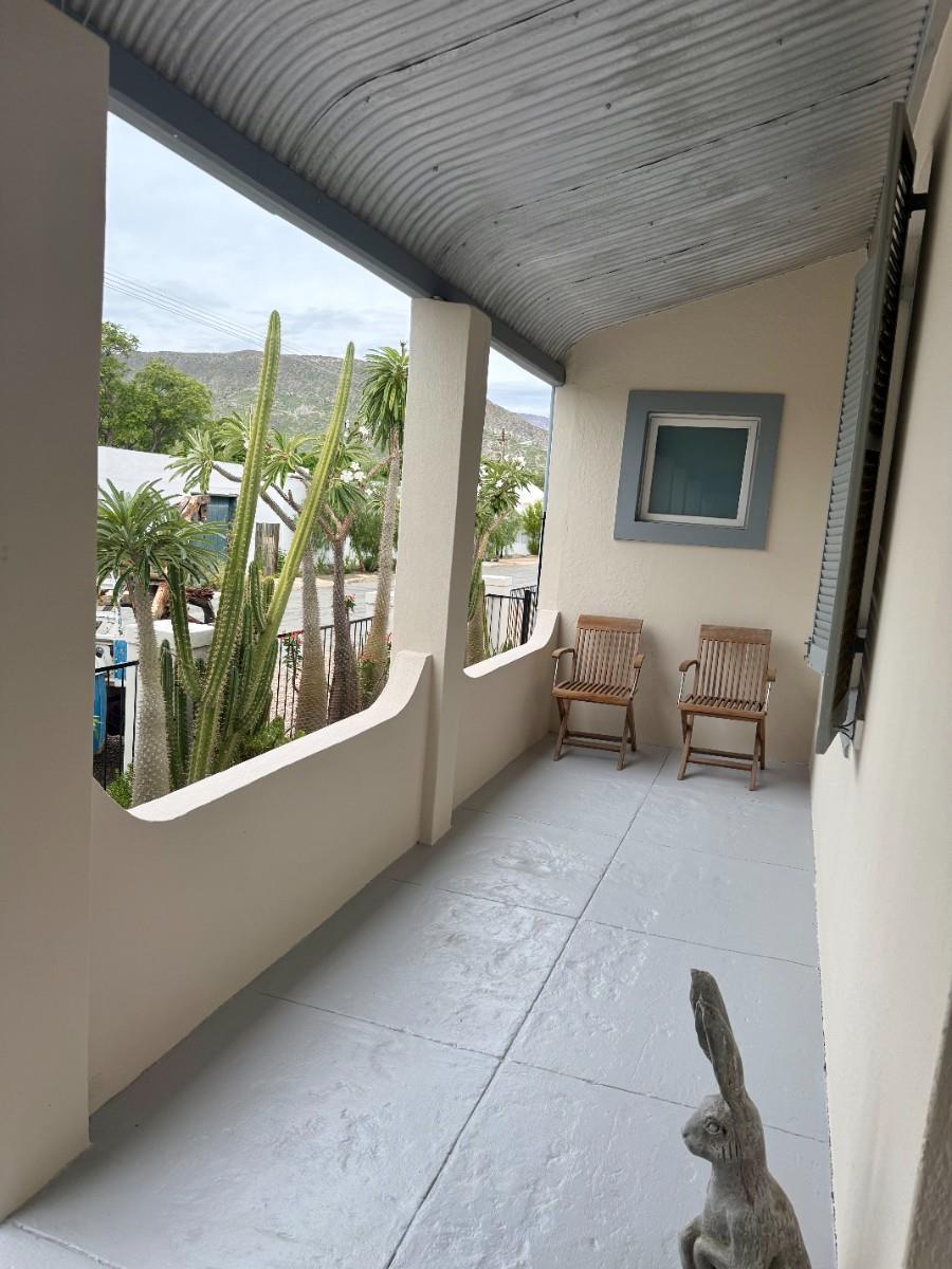 Image 5 of 6