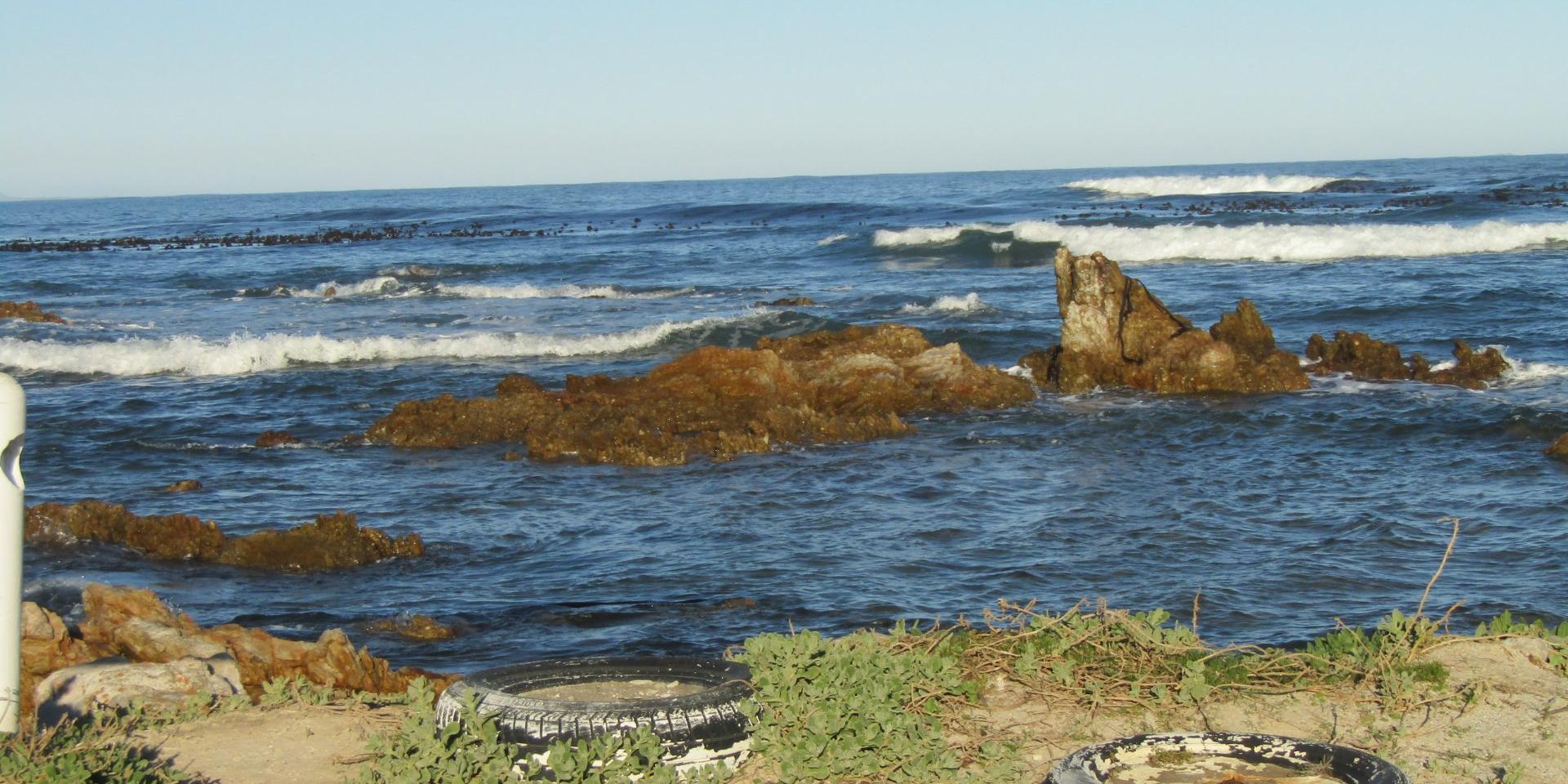 Image 4 of 6