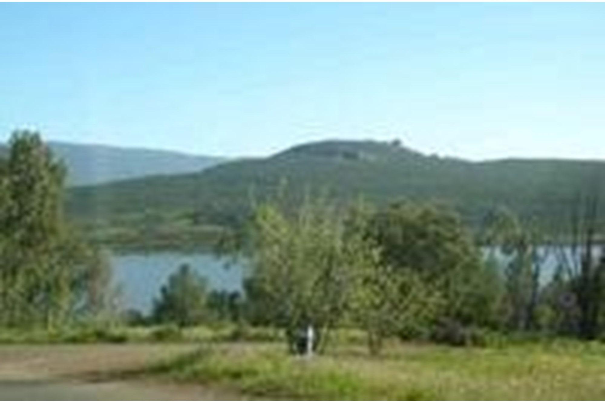 Image 3 of 6