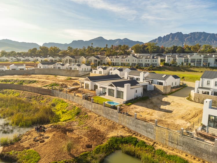 Main property image