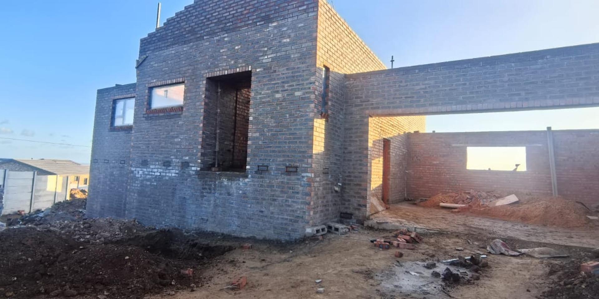 Image 5 of 6