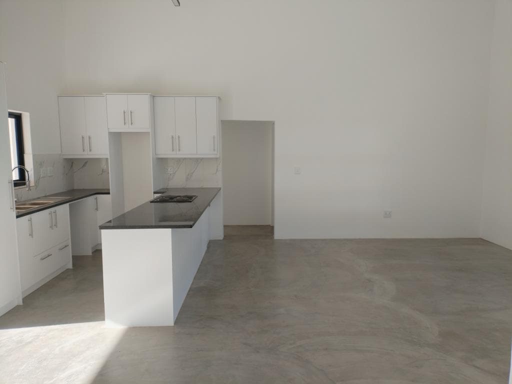 Image 5 of 6