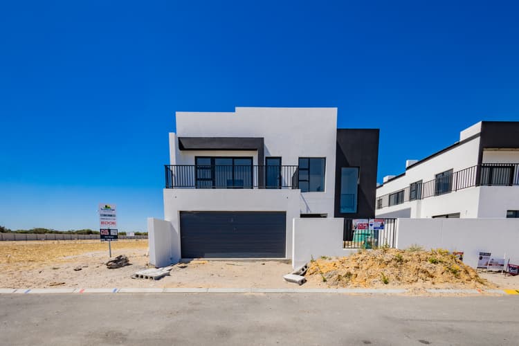 Main property image