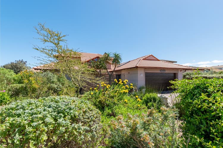 Main property image