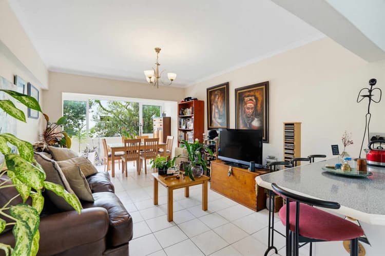 Main property image