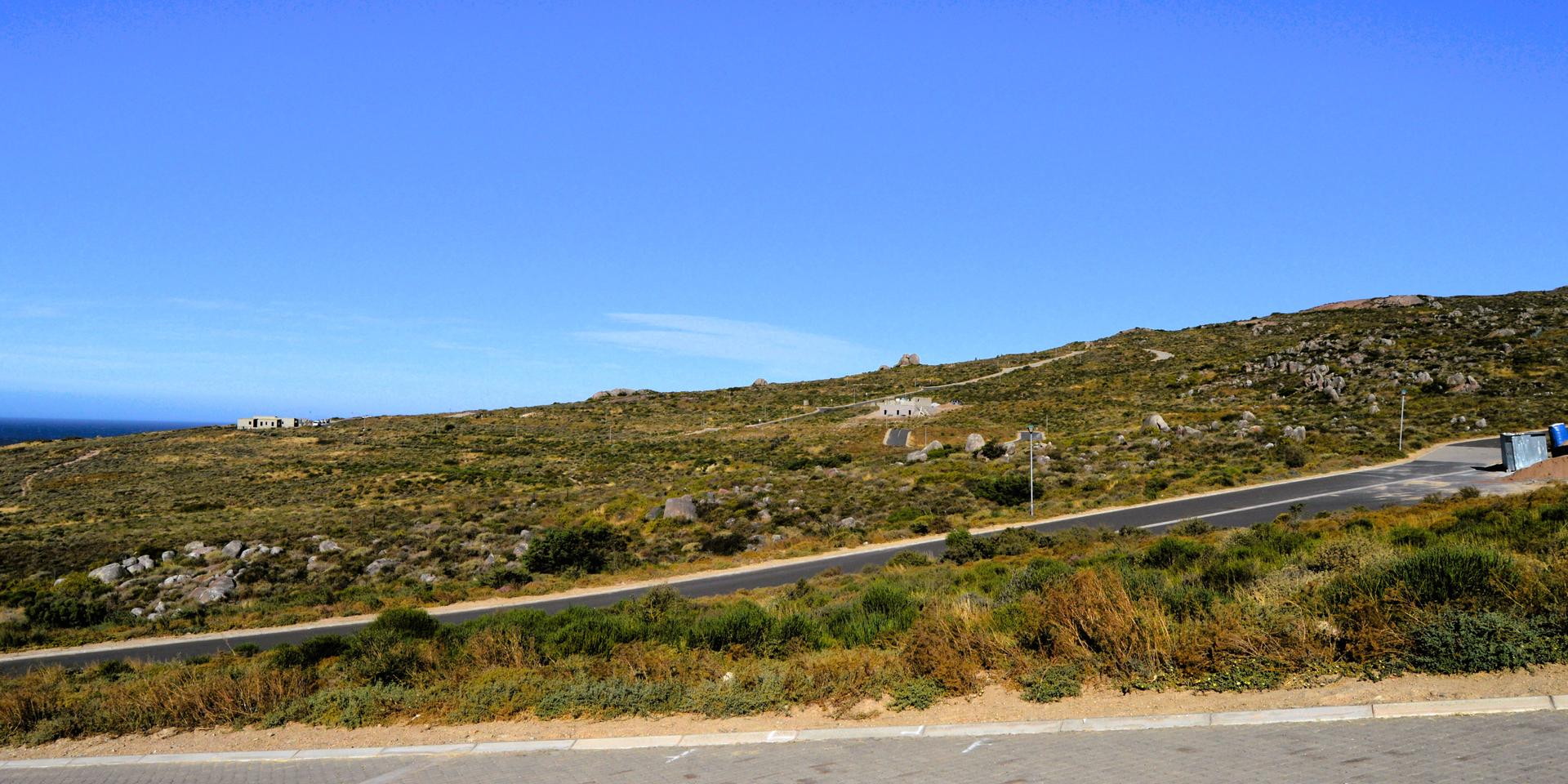 Image 2 of 6