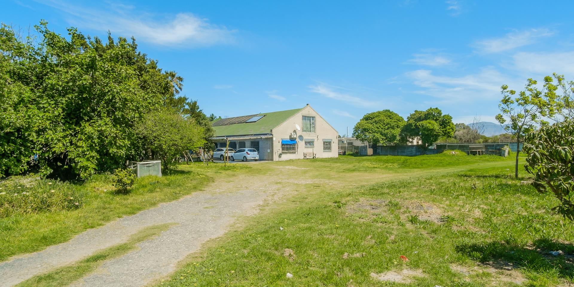 Image 1 of 6