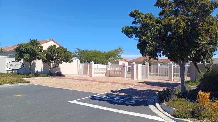 Main property image