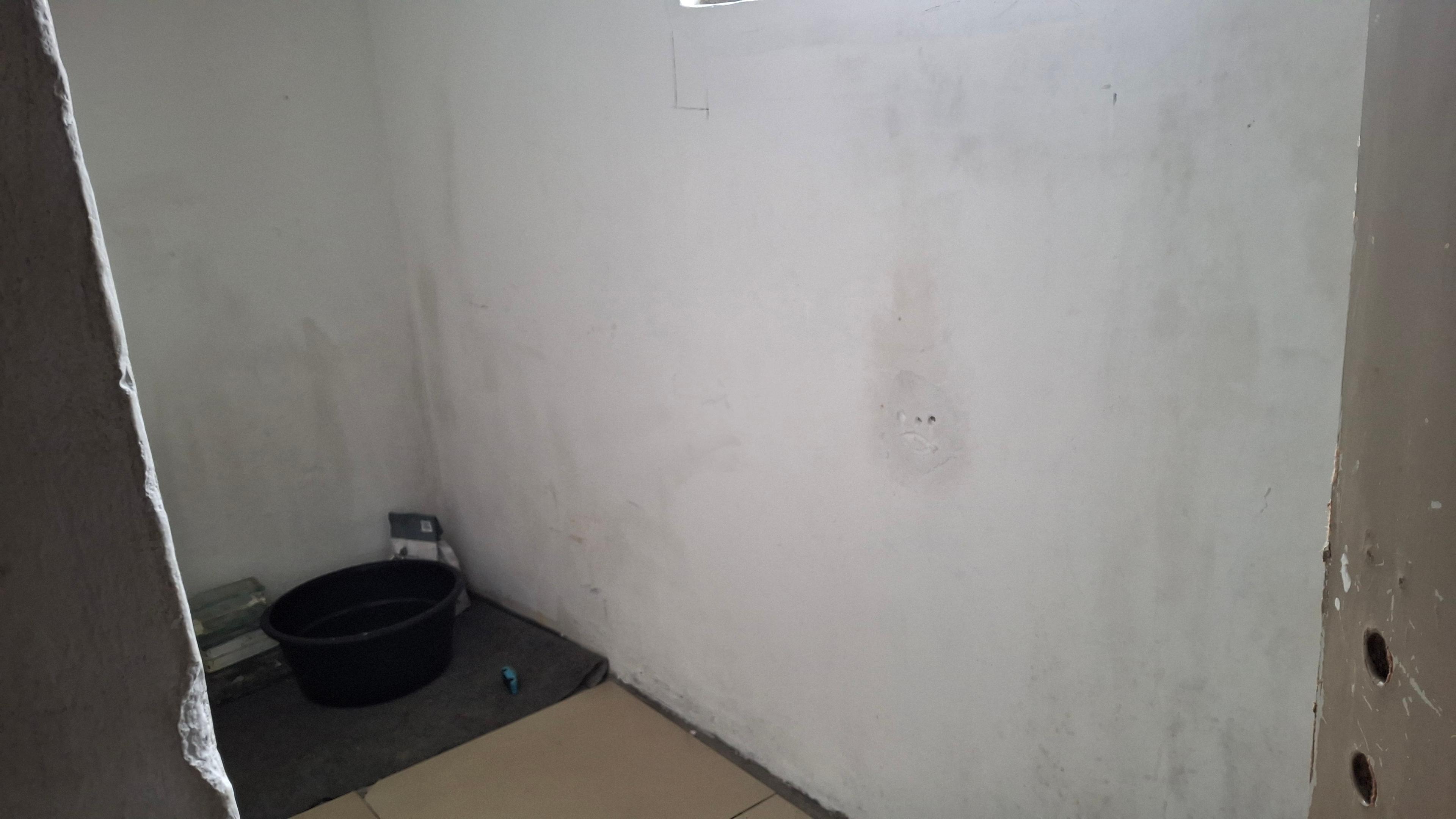 Image 5 of 6