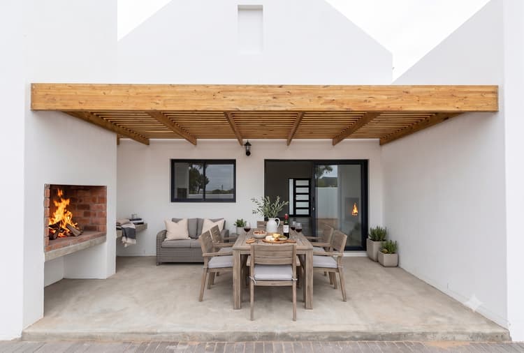 Main property image