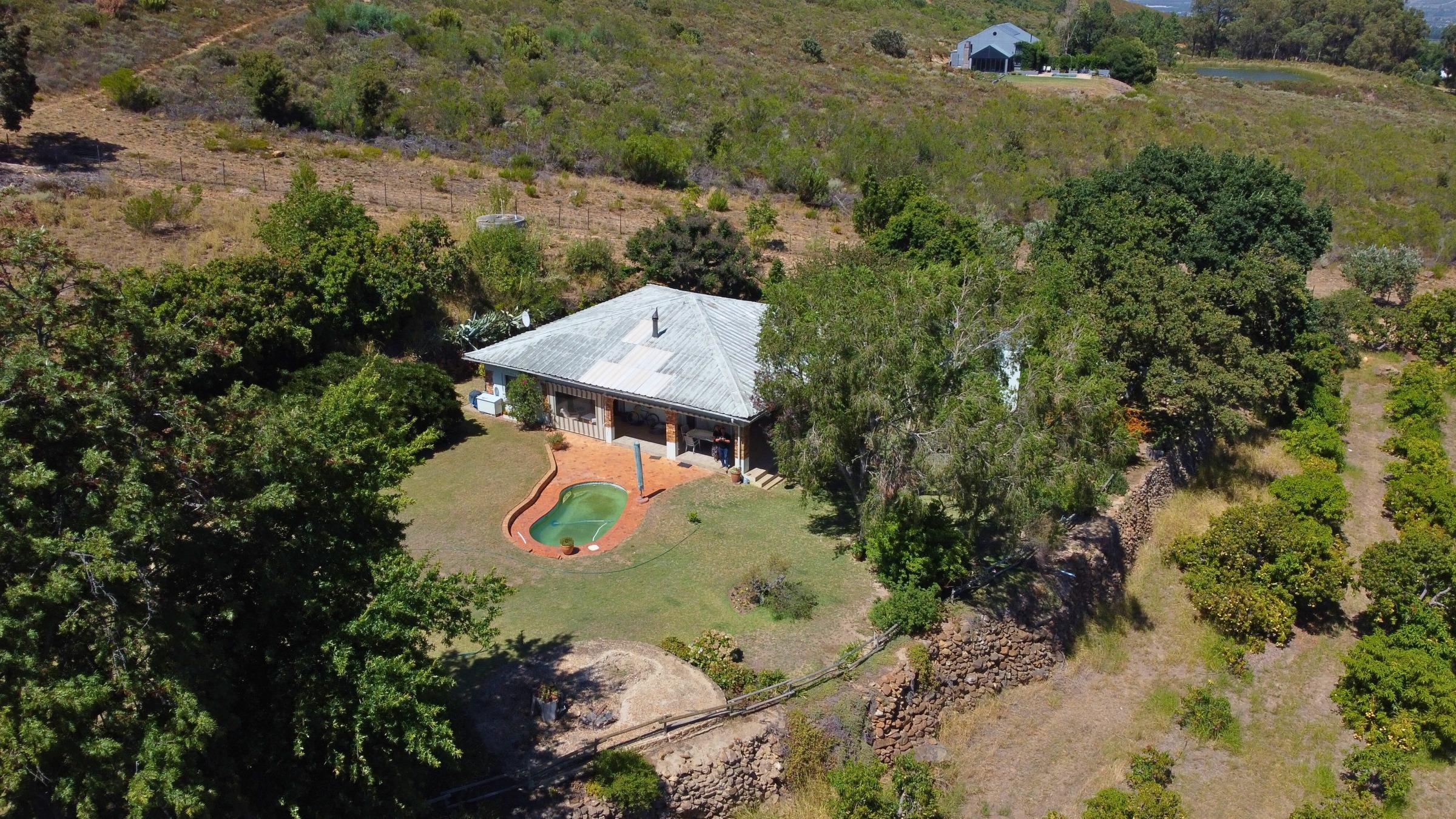 Image 4 of 6