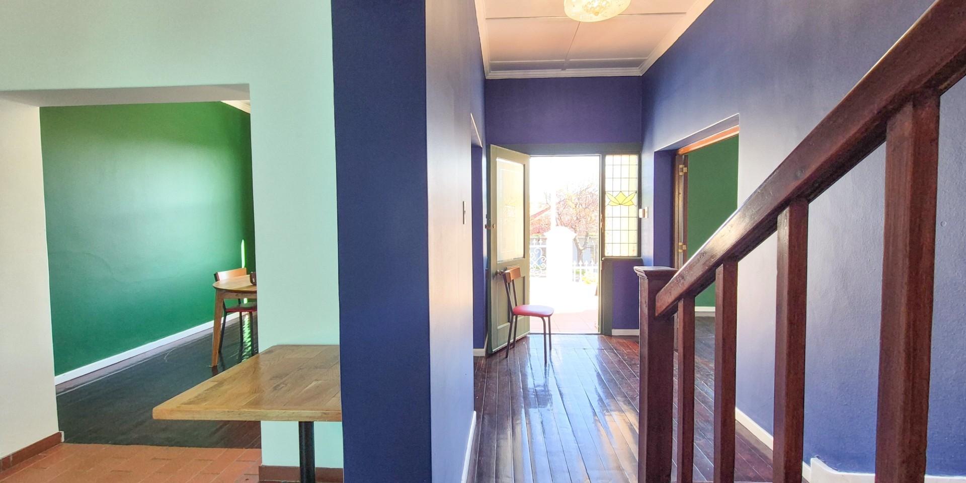 Image 5 of 6