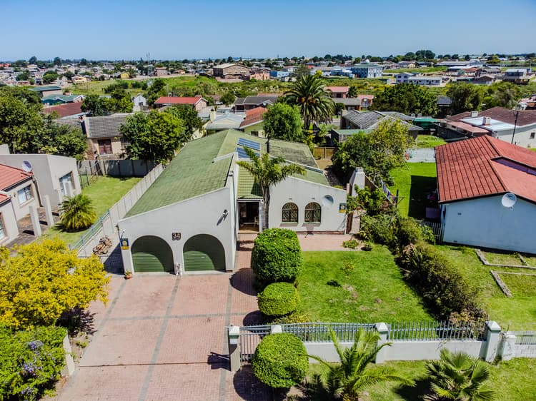 Main property image