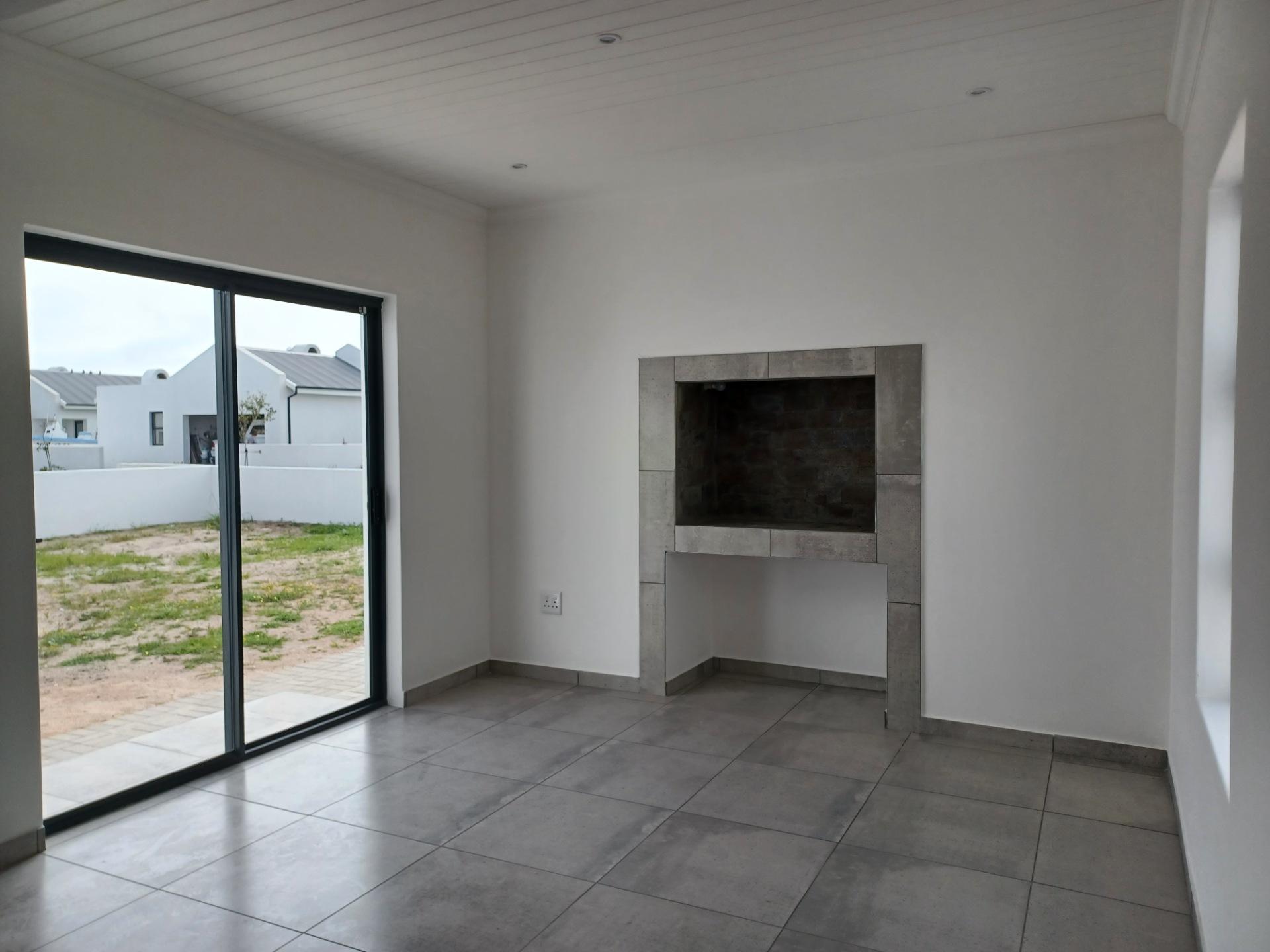 Image 5 of 6