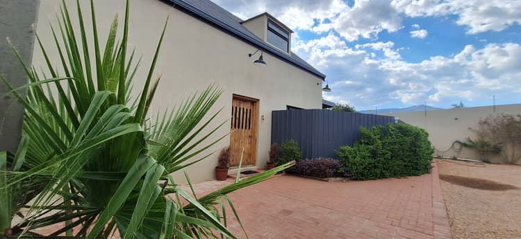 Main property image