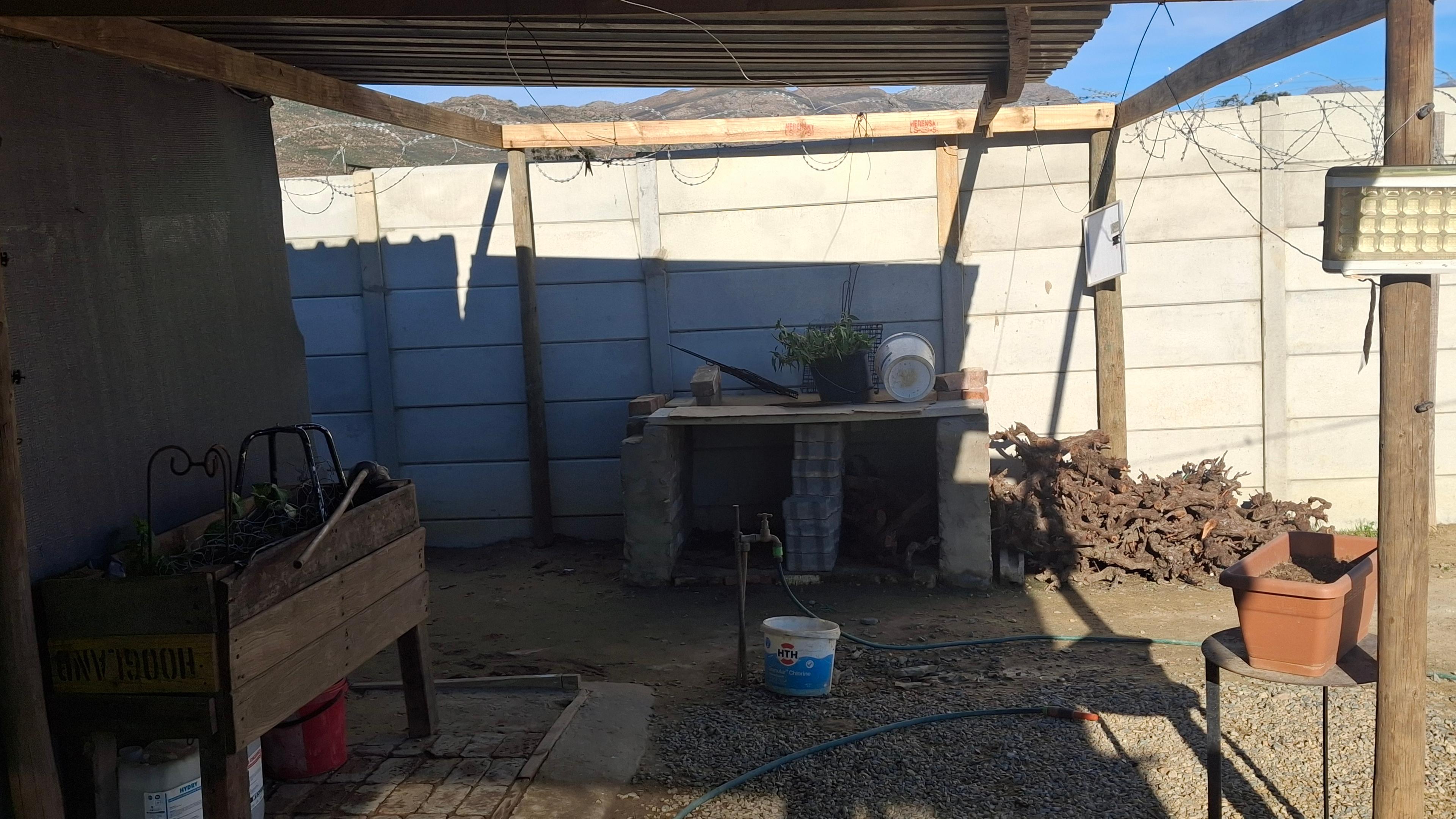 Image 3 of 6