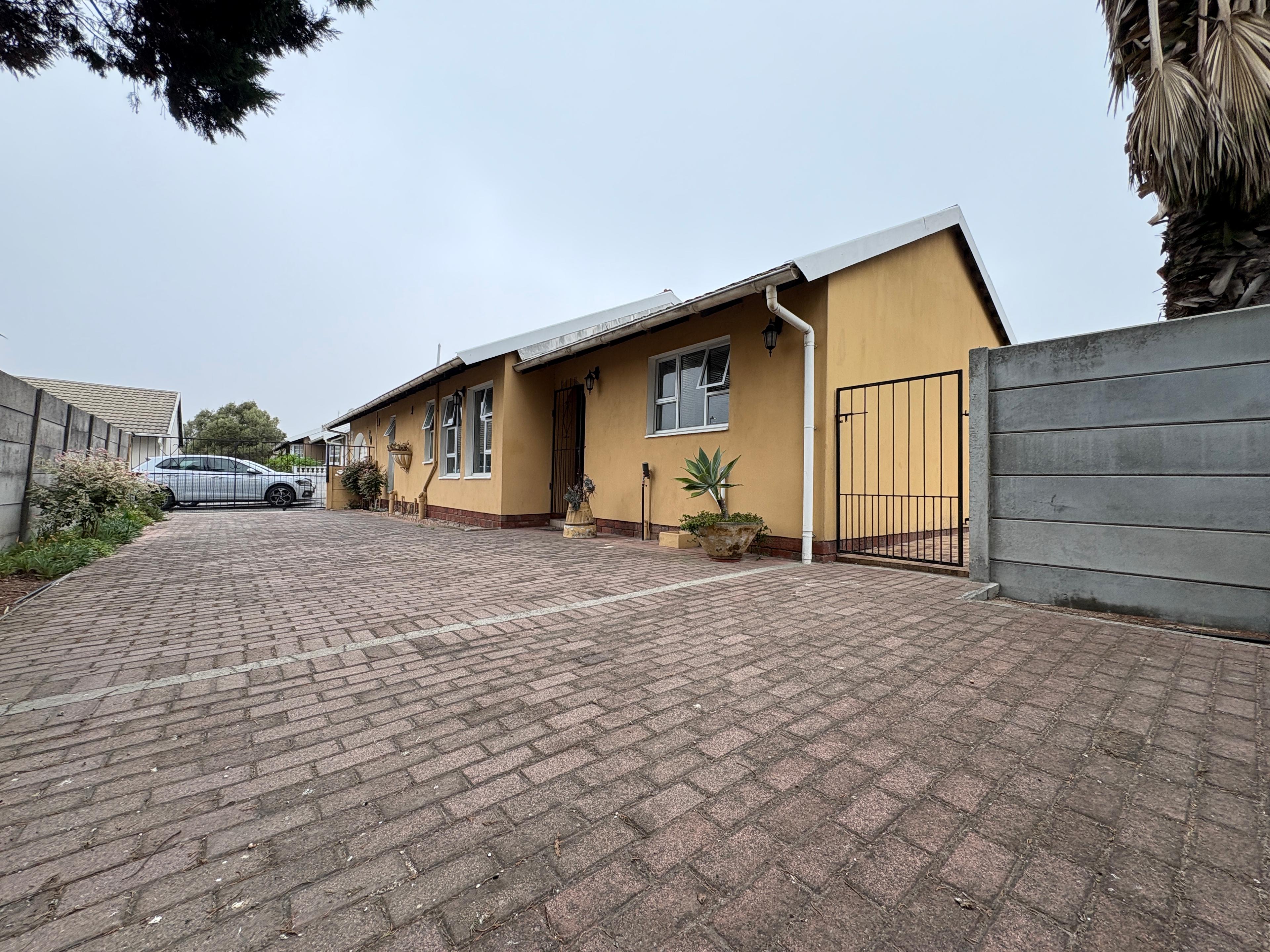 Image 5 of 6