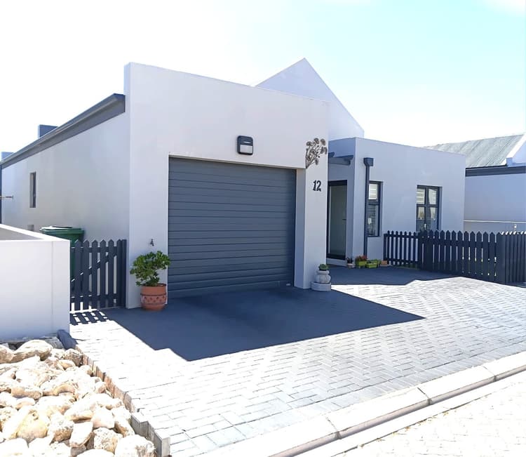 Main property image