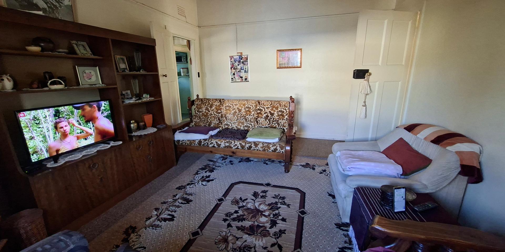 Image 5 of 6