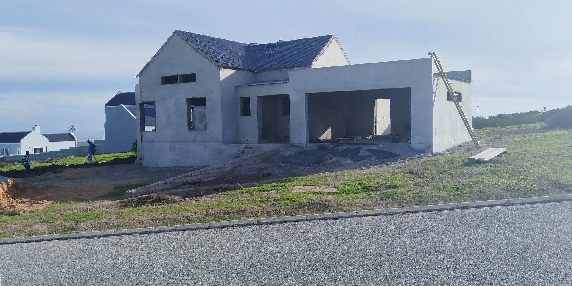Image 2 of 6